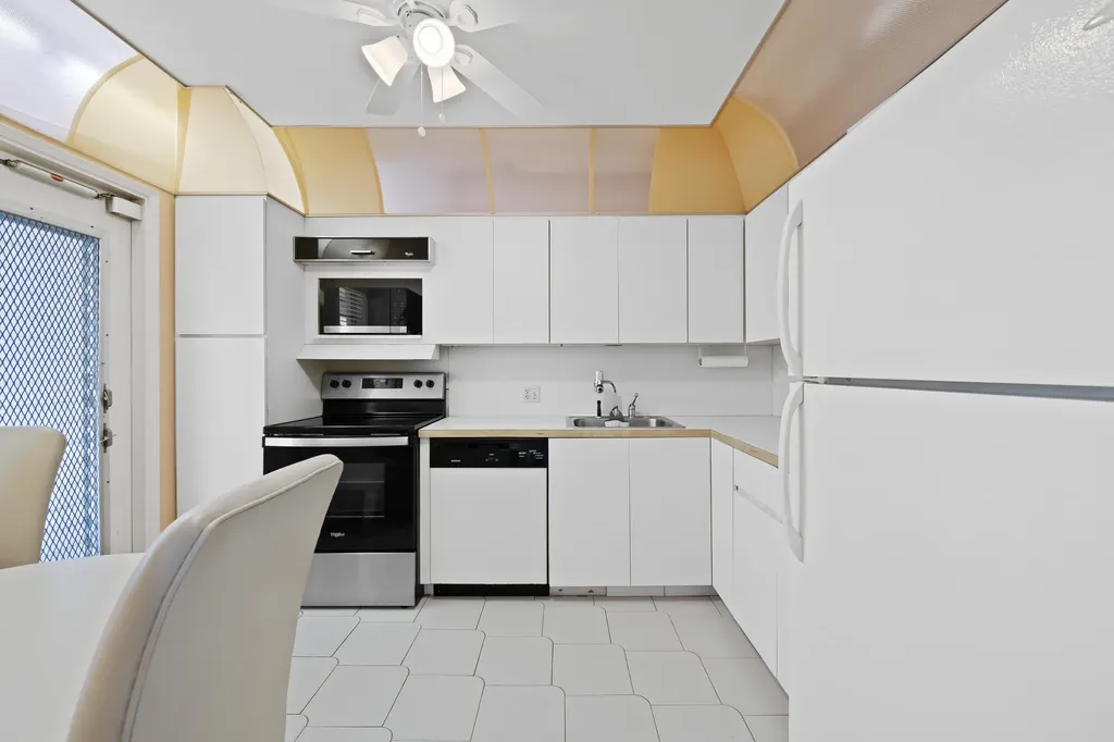 3051 N Course Drive Pompano Beach FL 33069