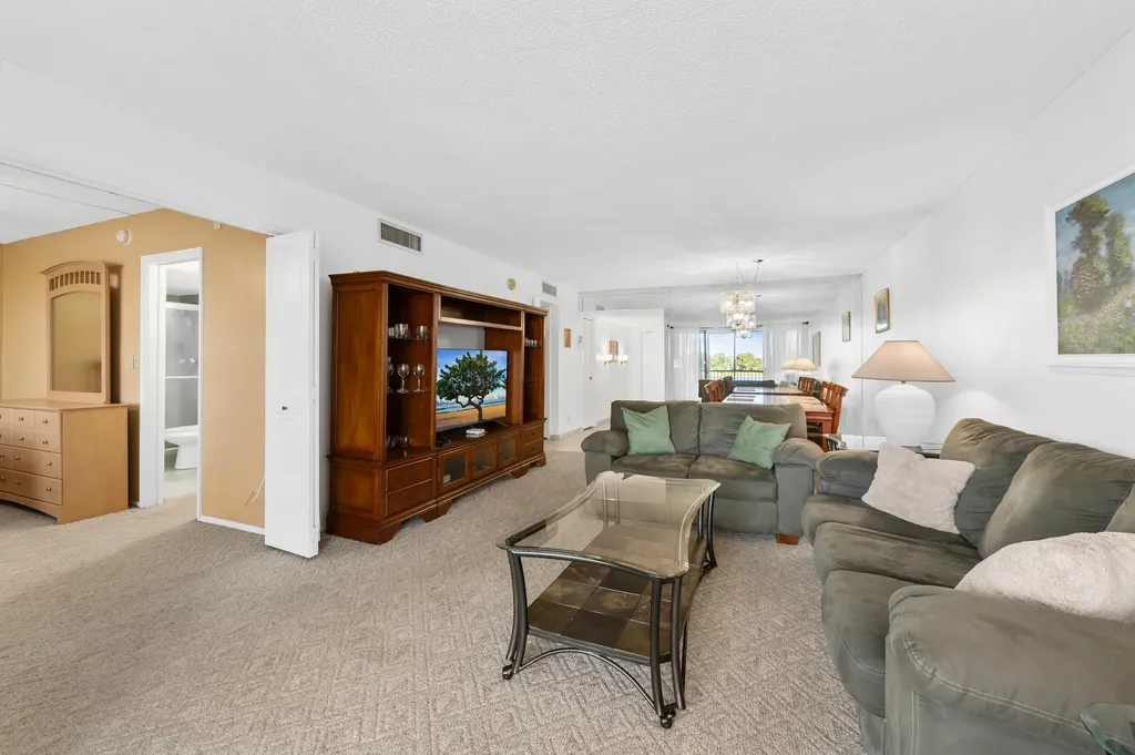 3051 N Course Drive Pompano Beach FL 33069