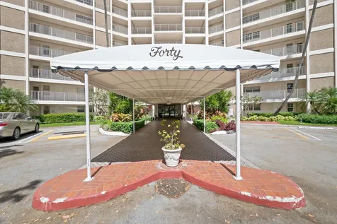 3051 N Course Drive Pompano Beach FL 33069