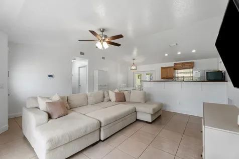 452 SW David Terrace Port St Lucie FL 34953