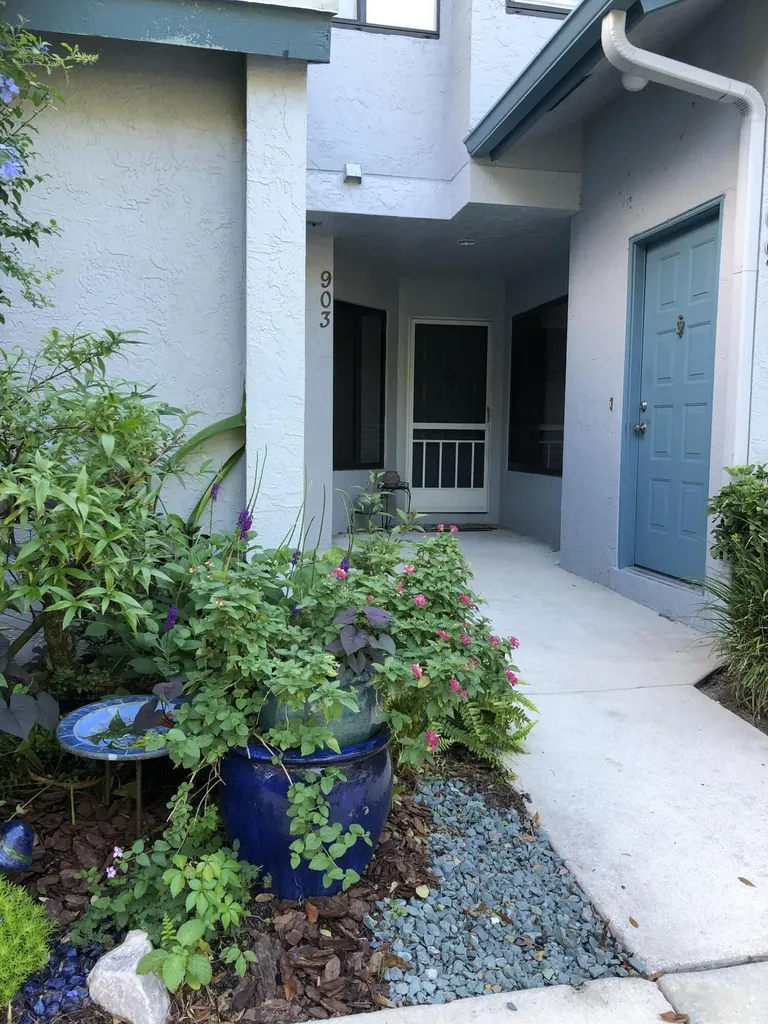 903 Harbour Pointe Way Greenacres FL 33413