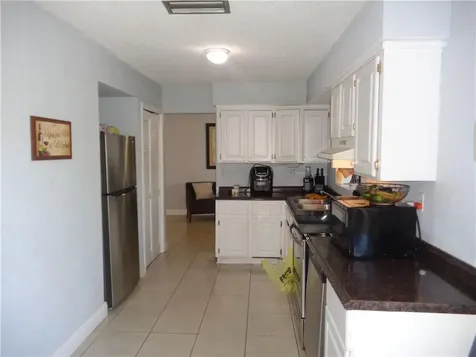 9571 Sunset Strip Sunrise FL 33322