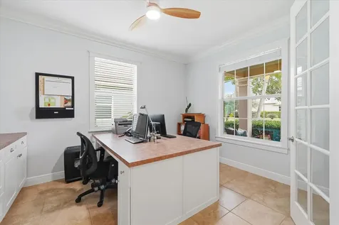 235 11th Square SW Vero Beach FL 32962