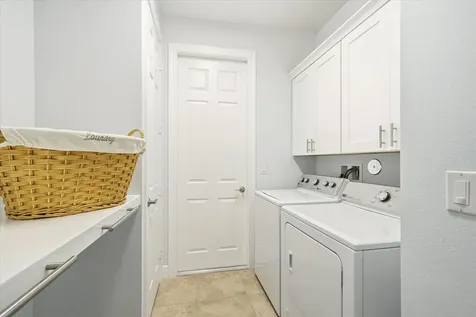 235 11th Square SW Vero Beach FL 32962