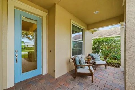 235 11th Square SW Vero Beach FL 32962