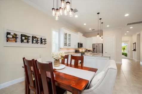 235 11th Square SW Vero Beach FL 32962
