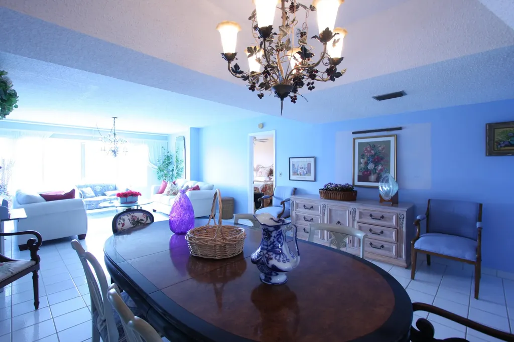 6768 N 10th Avenue N Lake Worth FL 33467