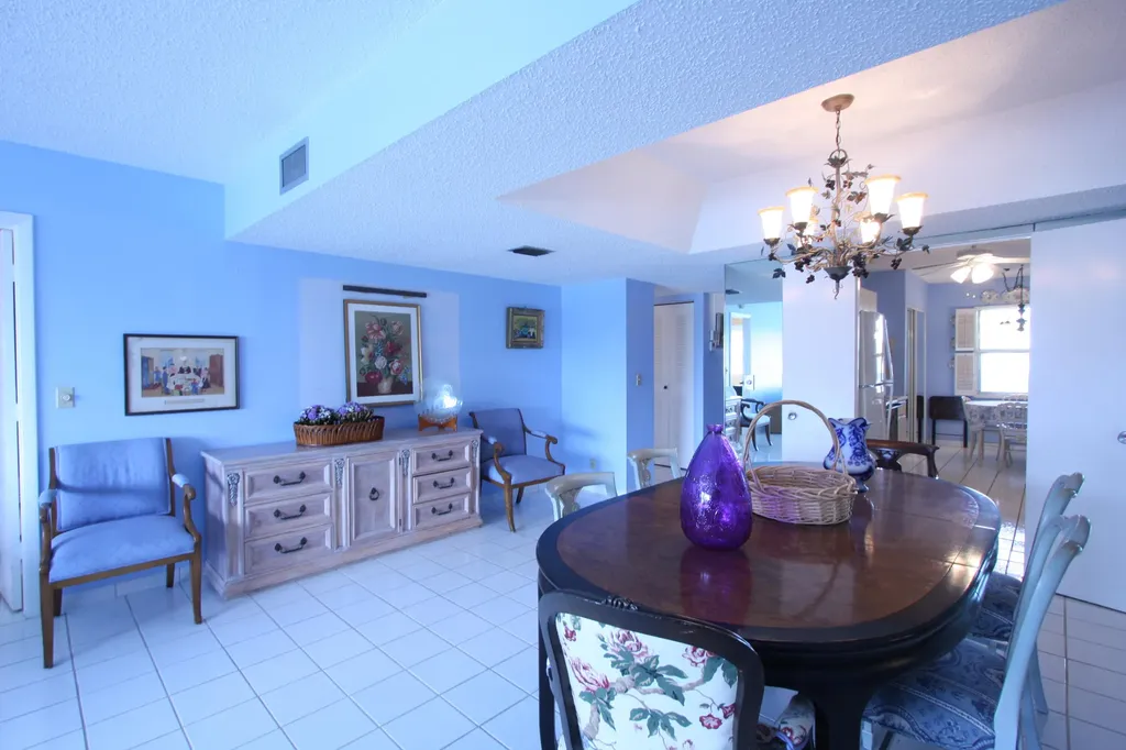 6768 N 10th Avenue N Lake Worth FL 33467