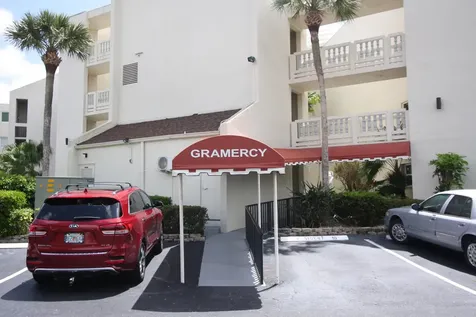 6768 N 10th Avenue N Lake Worth FL 33467