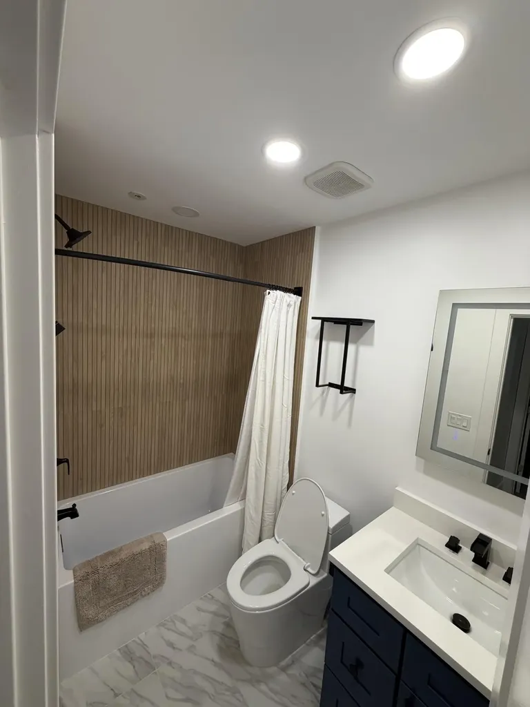 298 SW 6th Street Boca Raton FL 33432