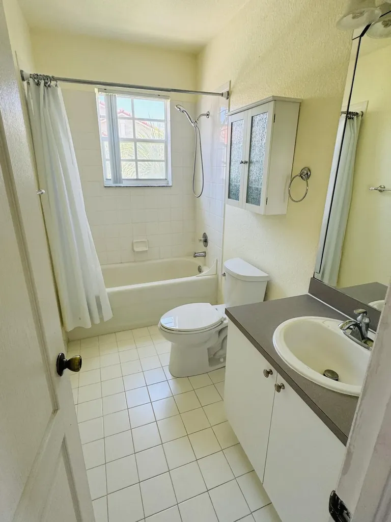 1201 Belmont Place Boynton Beach FL 33436