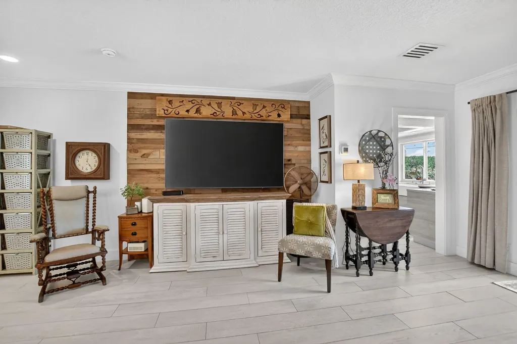 1388 Walnut Terrace Boca Raton FL 33486