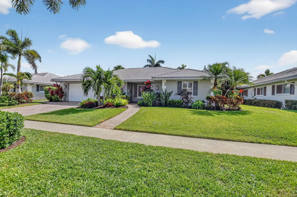 1388 Walnut Terrace Boca Raton FL 33486