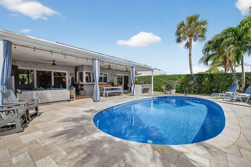 1388 Walnut Terrace Boca Raton FL 33486