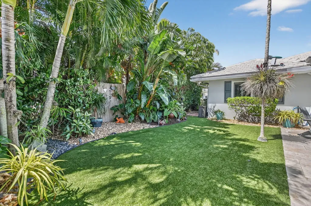 1388 Walnut Terrace Boca Raton FL 33486