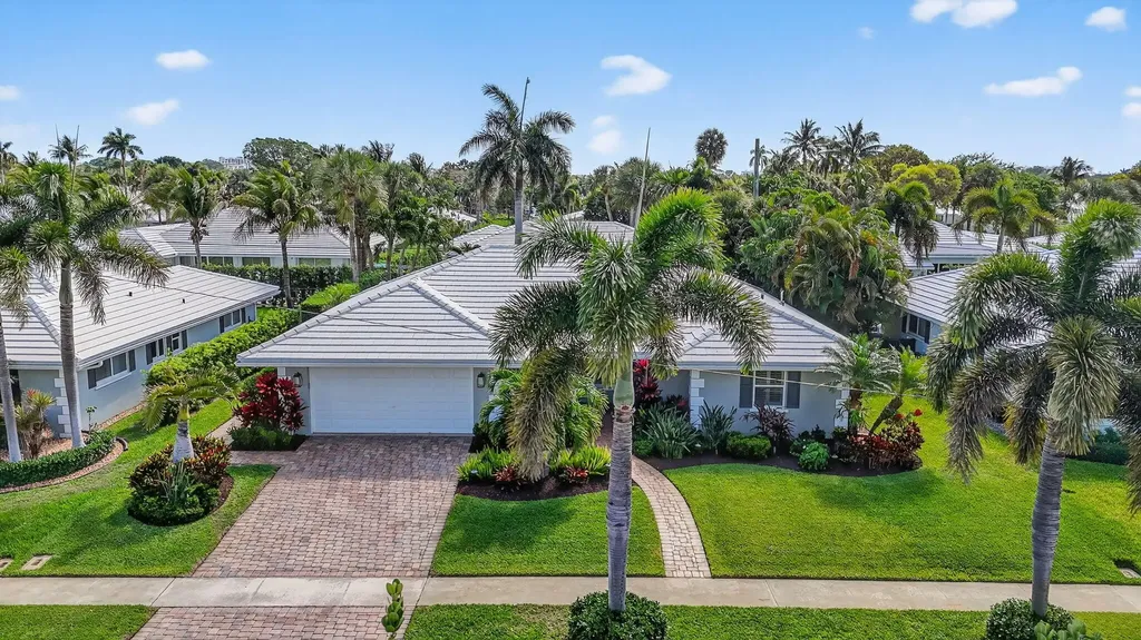 1388 Walnut Terrace Boca Raton FL 33486