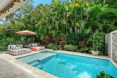 436 NE Wavecrest Way Boca Raton FL 33432