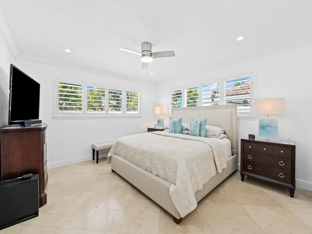 6611 NE 21st Lane Fort Lauderdale FL 33308