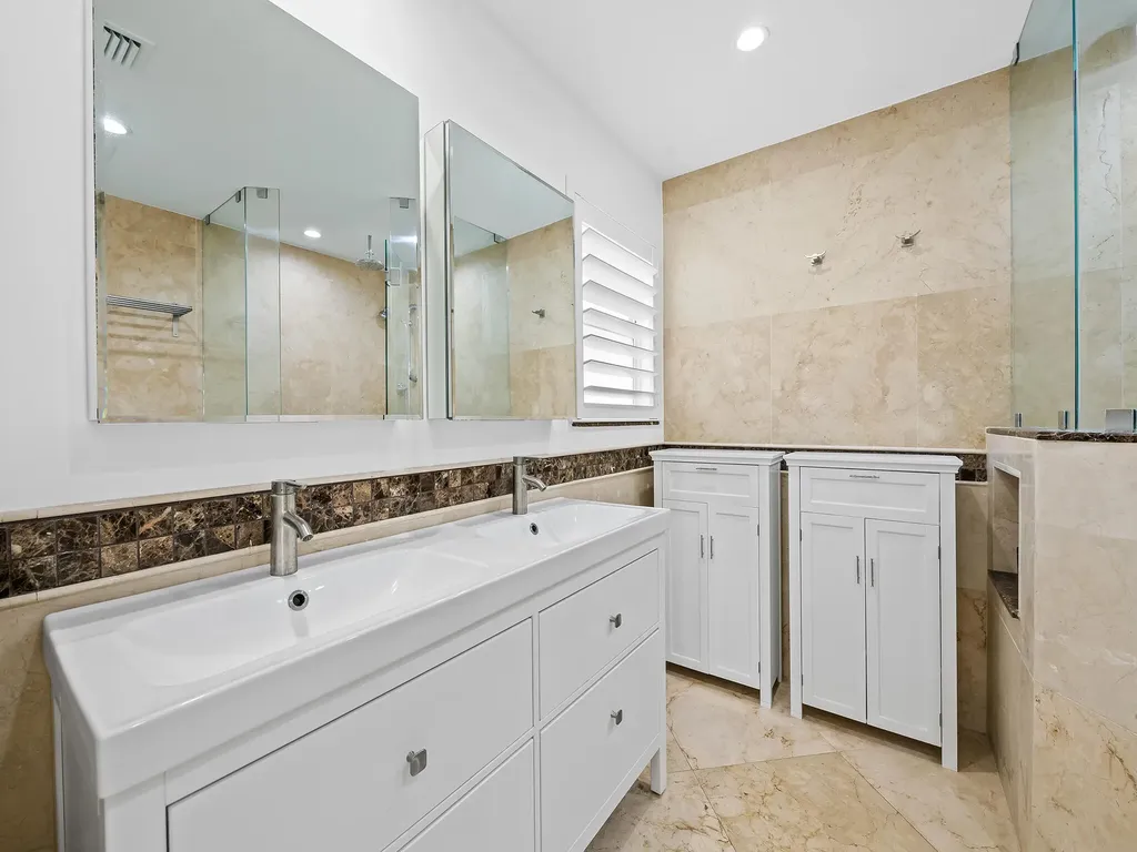 6611 NE 21st Lane Fort Lauderdale FL 33308