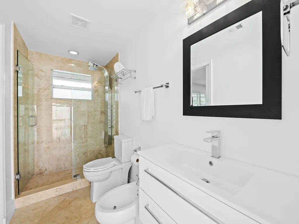 6611 NE 21st Lane Fort Lauderdale FL 33308