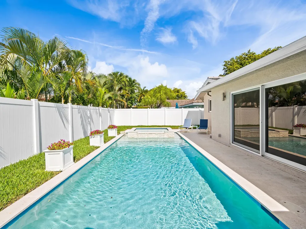 6611 NE 21st Lane Fort Lauderdale FL 33308