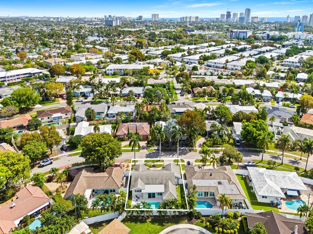 6611 NE 21st Lane Fort Lauderdale FL 33308