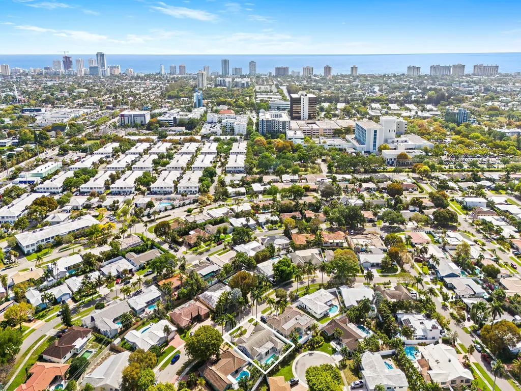 6611 NE 21st Lane Fort Lauderdale FL 33308
