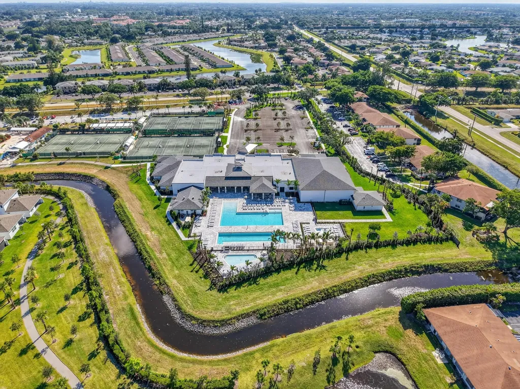 13767 Flora Place Delray Beach FL 33484