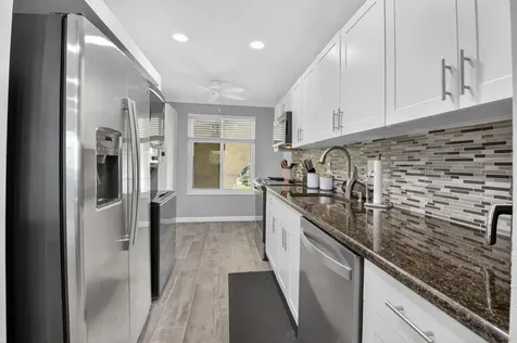 13767 Flora Place Delray Beach FL 33484