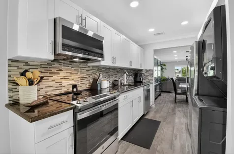 13767 Flora Place Delray Beach FL 33484