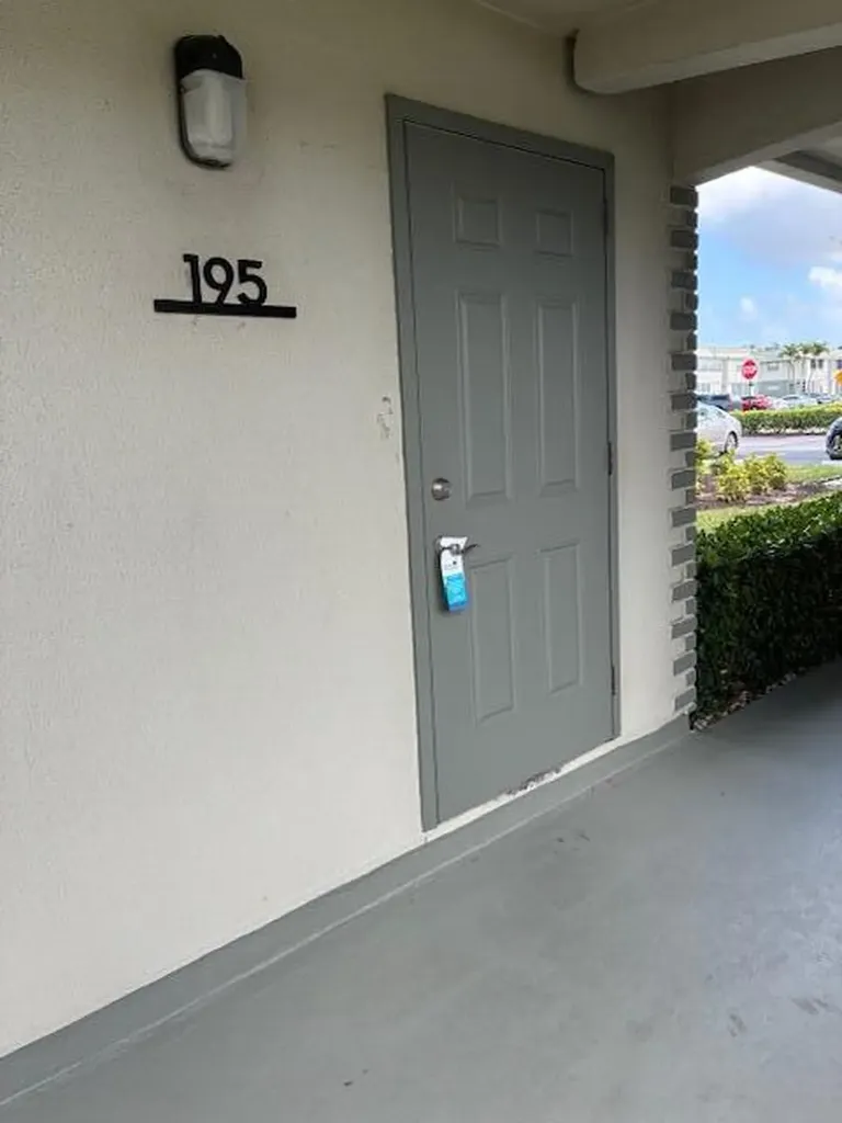 195 Monaco E Delray Beach FL 33446