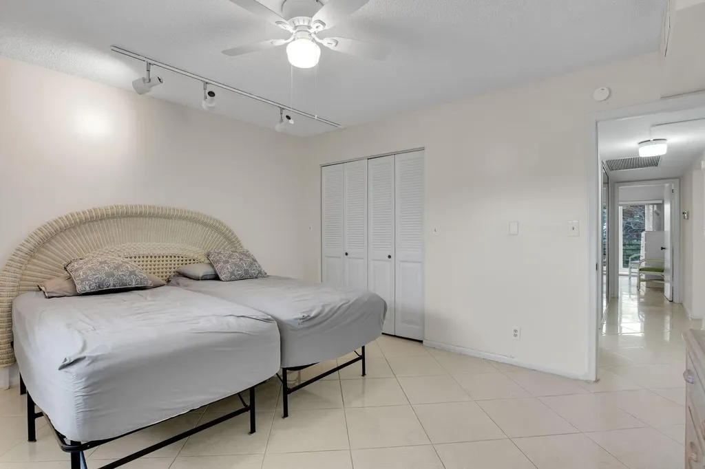 4701 Martinique Drive Coconut Creek FL 33066