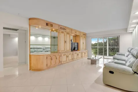 4701 Martinique Drive Coconut Creek FL 33066
