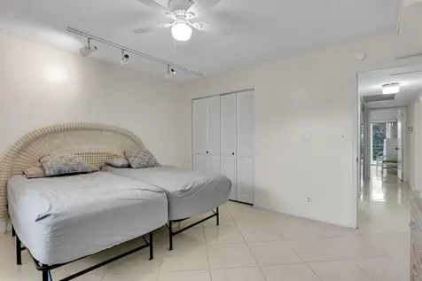 4701 Martinique Drive Coconut Creek FL 33066