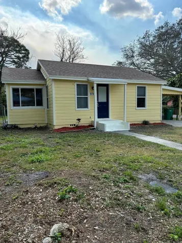 1717 Linwood Avenue Fort Pierce FL 34982
