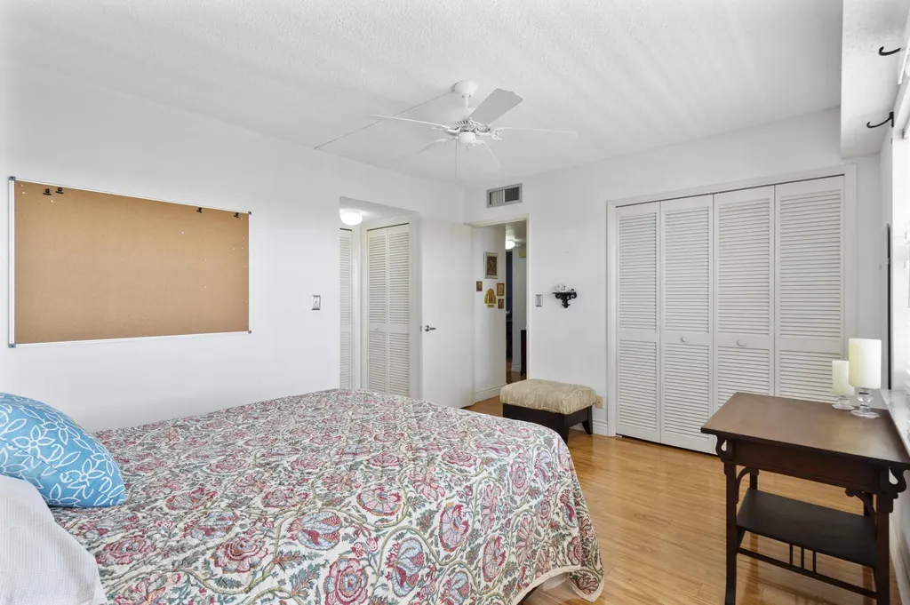 3499 Oaks Way Pompano Beach FL 33069
