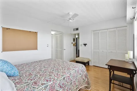 3499 Oaks Way Pompano Beach FL 33069