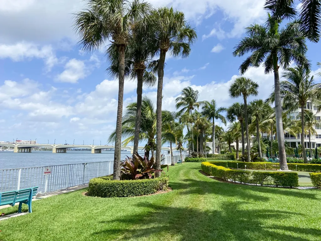 44 Cocoanut Row Palm Beach FL 33480