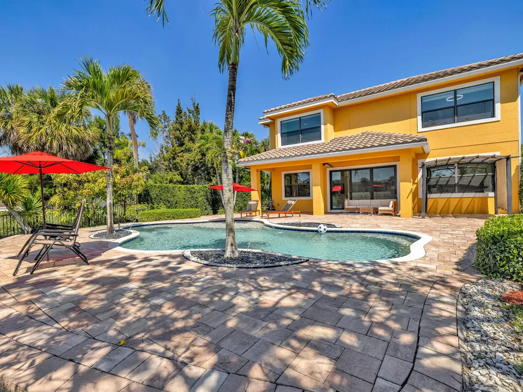 8256 Bradford Way Parkland FL 33076