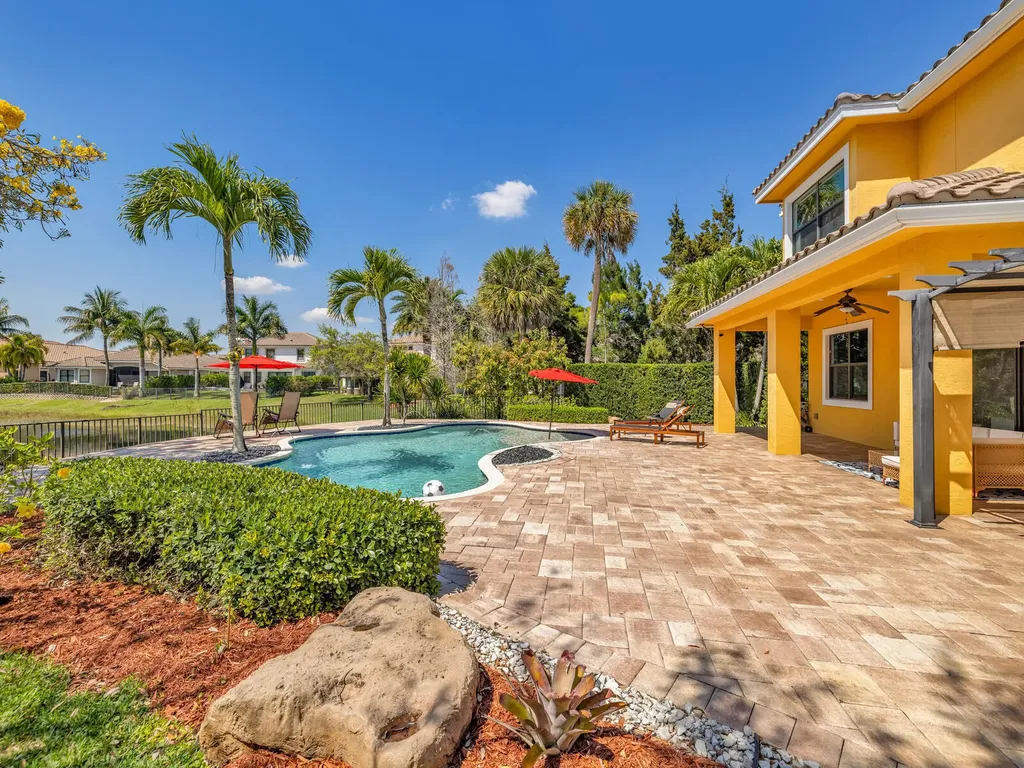 8256 Bradford Way Parkland FL 33076
