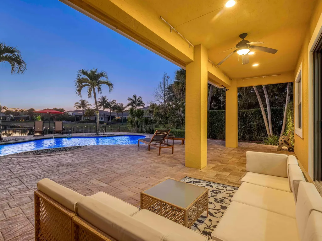 8256 Bradford Way Parkland FL 33076