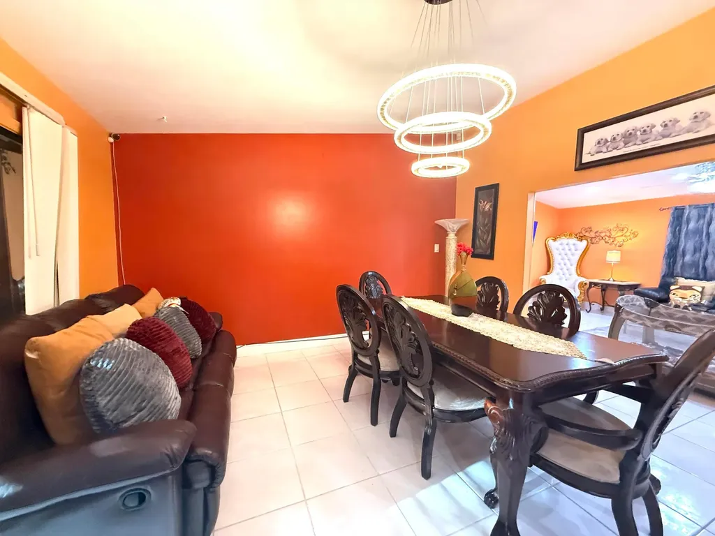 5279 W Woodstone Circle Circle W Lake Worth FL 33463