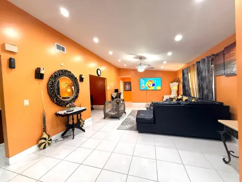 5279 W Woodstone Circle Circle W Lake Worth FL 33463