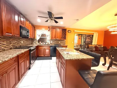 5279 W Woodstone Circle Circle W Lake Worth FL 33463