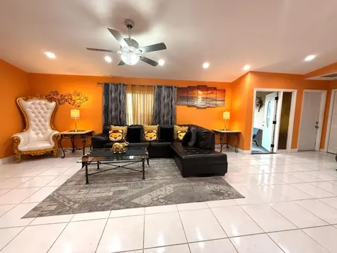 5279 W Woodstone Circle Circle W Lake Worth FL 33463