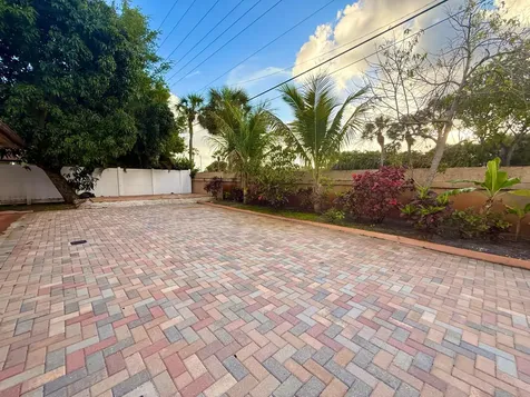 5279 W Woodstone Circle Circle W Lake Worth FL 33463