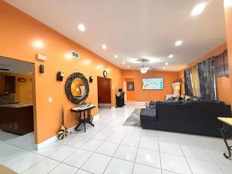 5279 W Woodstone Circle Circle W Lake Worth FL 33463
