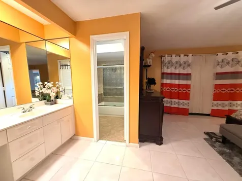 5279 W Woodstone Circle Circle W Lake Worth FL 33463