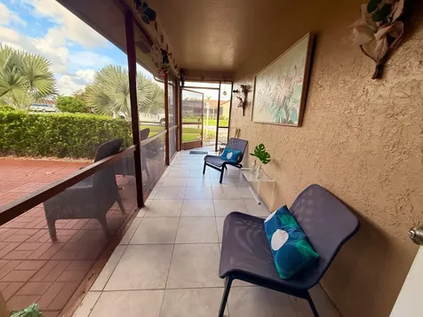 5279 W Woodstone Circle Circle W Lake Worth FL 33463