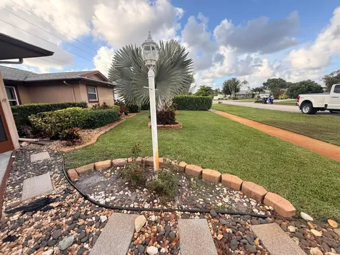 5279 W Woodstone Circle Circle W Lake Worth FL 33463